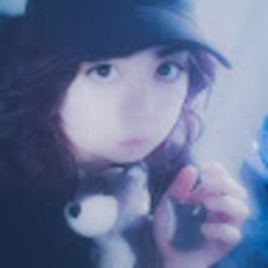 Meet your Posher, Rose